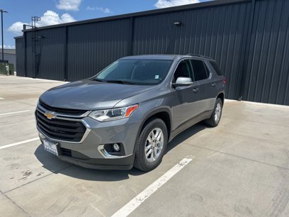 Used 2021 Chevrolet Traverse LT
