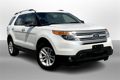 Used 2014 Ford Explorer XLT w/ Equipment Group 202A