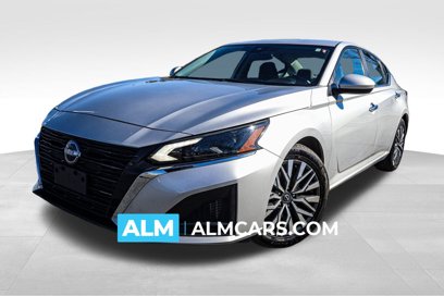 Used 2023 Nissan Altima 2.5 SV