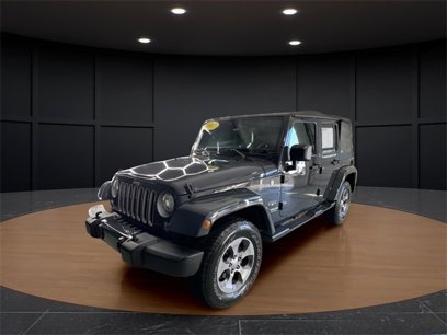 Certified 2017 Jeep Wrangler Unlimited Sahara w/ Connectivity Group