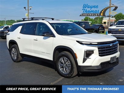 Used 2025 Chevrolet Traverse LT w/ LPO, Floor Liner Package