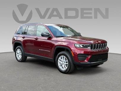 New 2025 Jeep Grand Cherokee Laredo