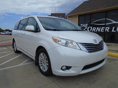 Used 2015 Toyota Sienna XLE