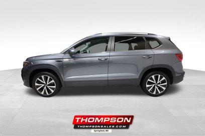 Used 2024 Volkswagen Taos SE