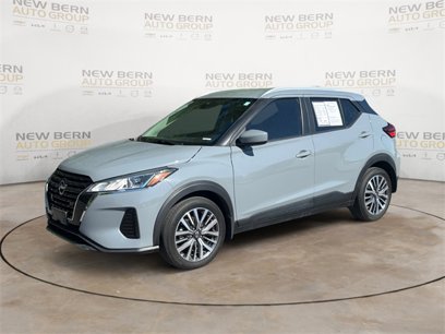 Used 2022 Nissan Kicks SV