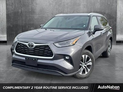 Certified 2024 Toyota Highlander XLE