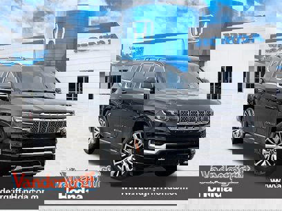 Used 2022 Jeep Grand Wagoneer Series III w/ Rear Seat Video Group 1