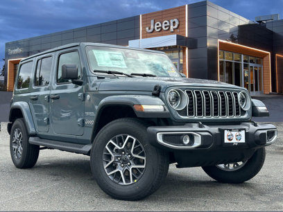 New 2024 Jeep Wrangler Sahara w/ Technology Group