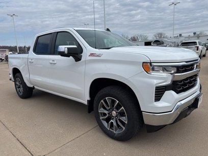 New 2025 Chevrolet Silverado 1500 LT