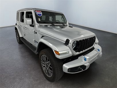 Used 2024 Jeep Wrangler High Altitude