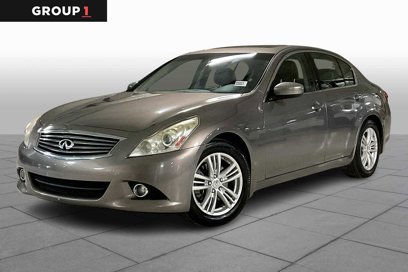 Used 2011 INFINITI G37 Journey w/ Premium Pkg