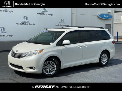 Used 2017 Toyota Sienna XLE Premium