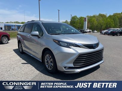 Used 2024 Toyota Sienna XLE