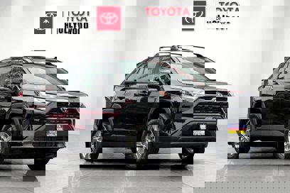 New 2025 Toyota RAV4 XLE