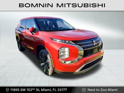 New 2025 Mitsubishi Outlander SE
