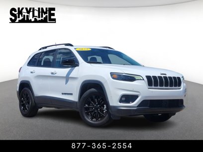 Used 2023 Jeep Cherokee Altitude Lux