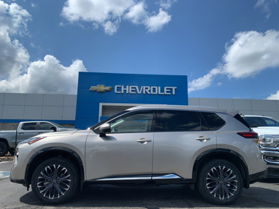Used 2024 Nissan Rogue Platinum
