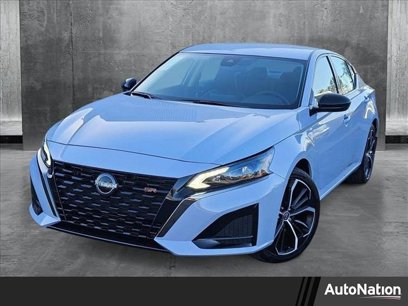New 2025 Nissan Altima 2.5 SR