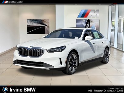 New 2025 BMW i5 eDrive40i w/ Premium Package