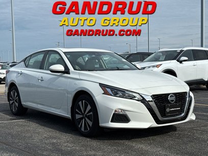 Certified 2022 Nissan Altima 2.5 SV w/ SV Premium Package