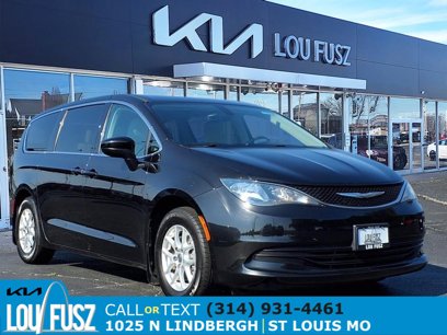 Used 2017 Chrysler Pacifica Touring