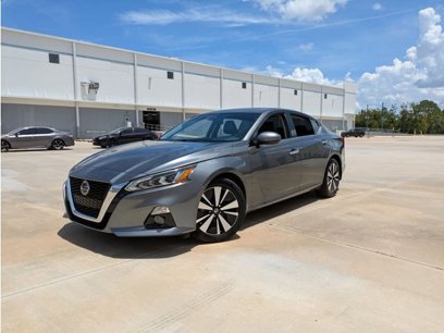 Used 2022 Nissan Altima 2.5 SL