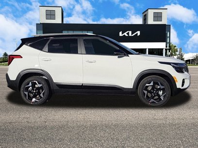 New 2025 Kia Seltos S