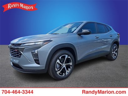 New 2025 Chevrolet Trax RS w/ Sunroof Package