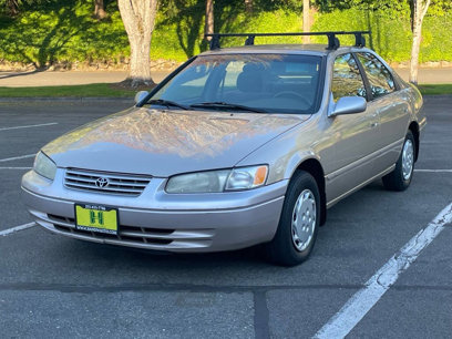 Used 1998 Toyota Camry CE