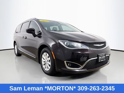 Used 2018 Chrysler Pacifica Touring-L w/ Premium Audio Group