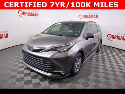 Used 2021 Toyota Sienna XLE