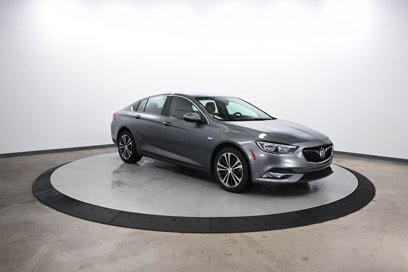 Used 2020 Buick Regal Essence w/ Sights and Sounds Package