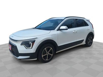 Used 2023 Kia Niro EX w/ EX Cold Weather Package
