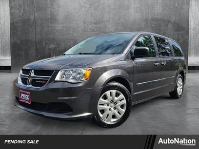 Used 2017 Dodge Grand Caravan SE