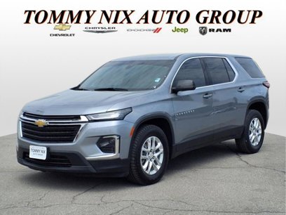 Used 2023 Chevrolet Traverse LS