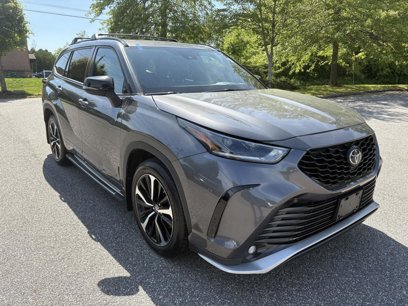 Used 2021 Toyota Highlander XSE