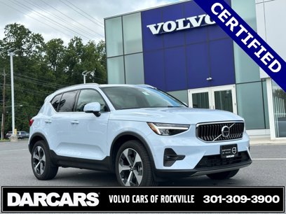Used 2025 Volvo XC40 B5 Plus w/ Climate Package