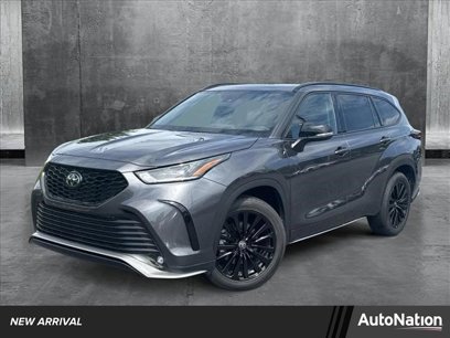 Used 2024 Toyota Highlander XSE