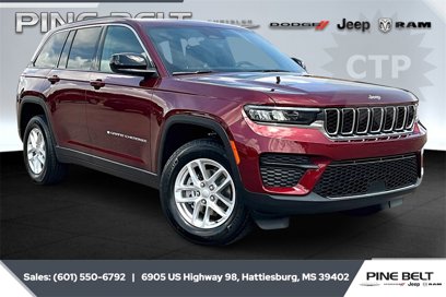 New 2025 Jeep Grand Cherokee Laredo X