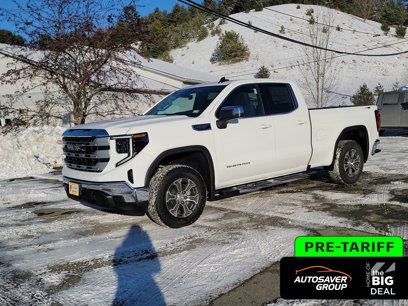 New 2025 GMC Sierra 1500 SLE
