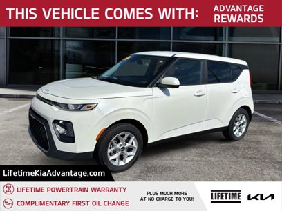 Certified 2022 Kia Soul LX w/ Technology Package