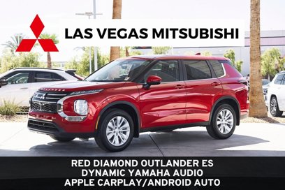 New 2025 Mitsubishi Outlander ES