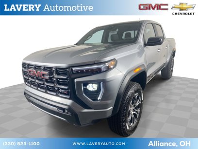 New 2025 GMC Canyon AT4 w/ AT4 Premium Package