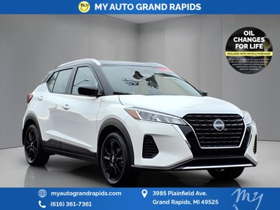 Used 2022 Nissan Kicks SV