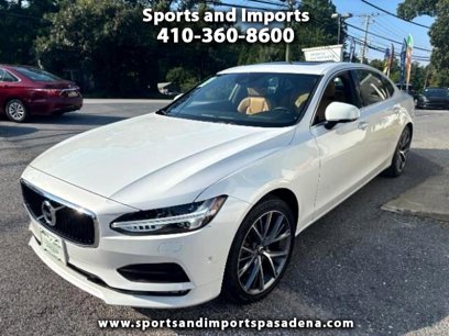 Used 2018 Volvo S90 T6 Momentum w/ Convenience Package