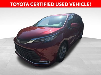 Certified 2022 Toyota Sienna XLE