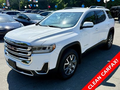 Used 2022 GMC Acadia SLT w/ Preferred Package