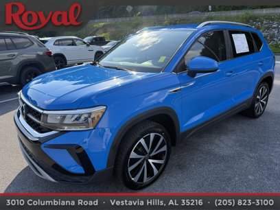 Certified 2022 Volkswagen Taos SE w/ IQ.Drive SE Package