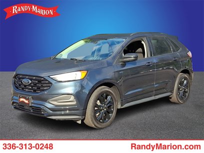 Used 2022 Ford Edge SE w/ Black Appearance Package