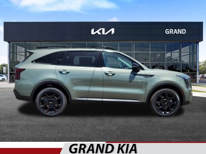 New 2025 Kia Sorento X-Line EX